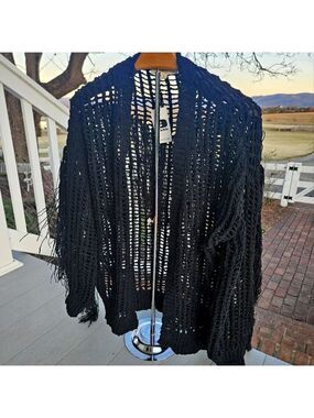 PEACH LOVE CALIFORNIA BUCKLE FRINGE FLYAWAY CARDIGAN NWT MSRP $55 Plush STYLE